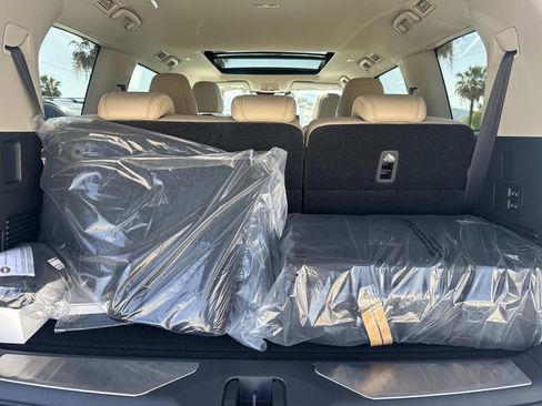 New 2026 INFINITI QX80 Pure RWD image 7