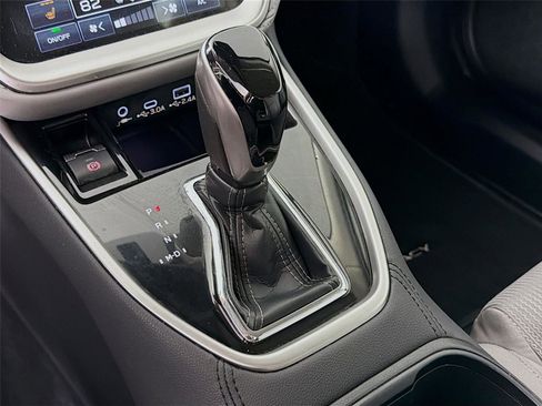 Used 2025 Subaru Legacy Premium image 17