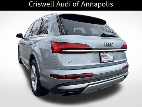 Certified 2025 Audi Q7 3.0T Premium w/ Convenience Package image 4