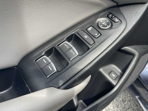 Used 2018 Honda Accord EX-L image 13