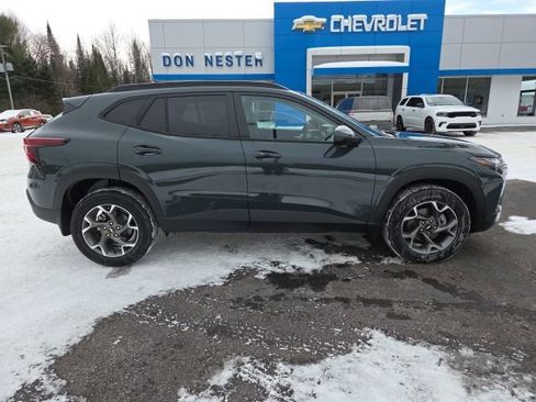 New 2026 Chevrolet Trax LT w/ Driver Confidence Package image 24