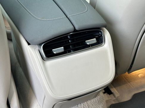 Used 2023 Mercedes-Benz EQS 450+ Sedan image 14