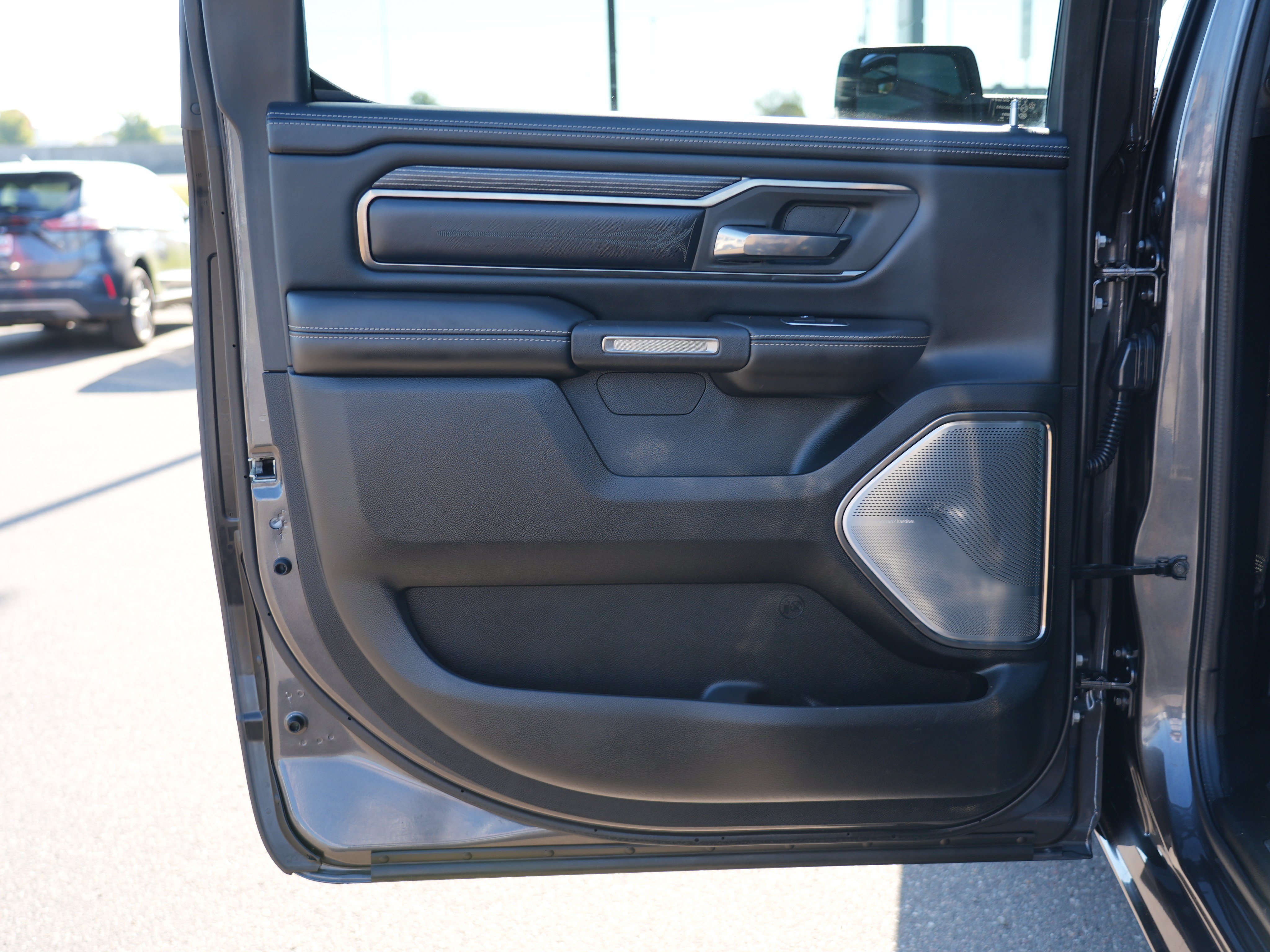 Used 2020 RAM 1500 Limited AWD/4WD image 20