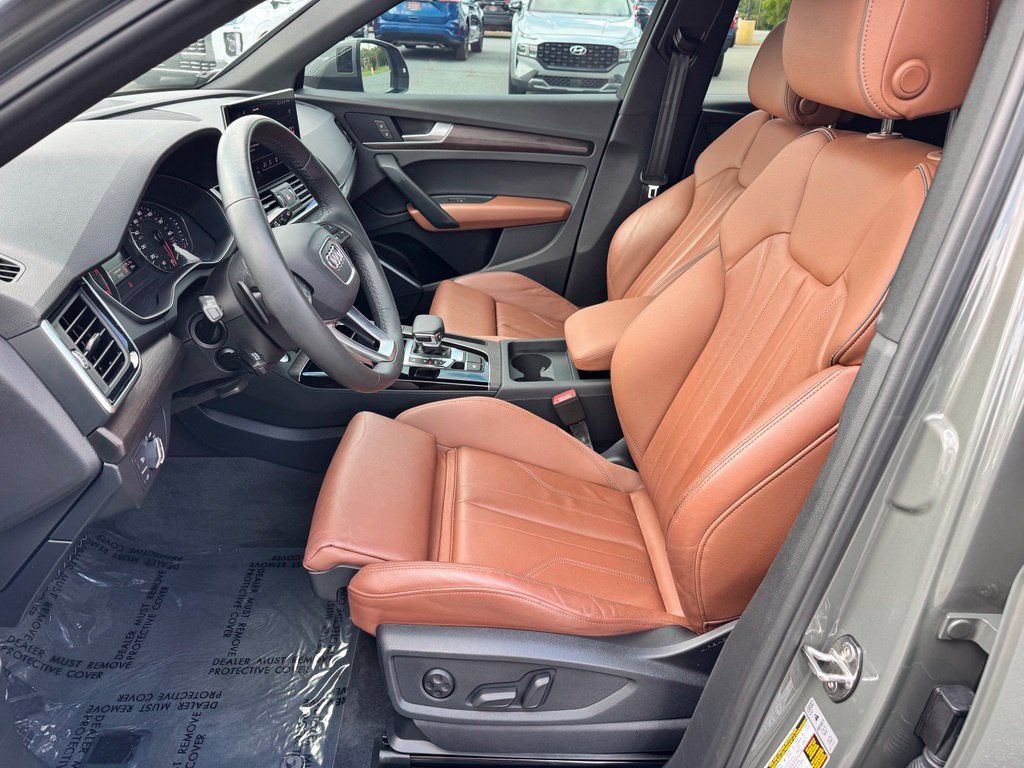 Used 2024 Audi Q5 2.0T Premium AWD/4WD image 23