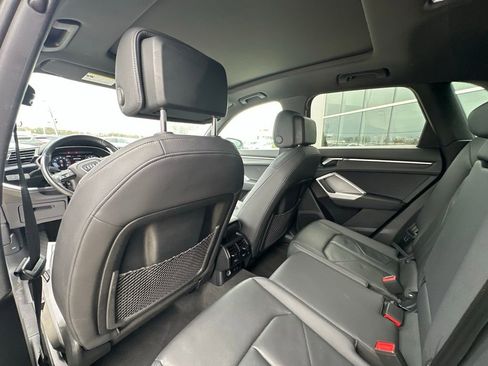 Used 2024 Audi Q3 2.0T Premium image 17