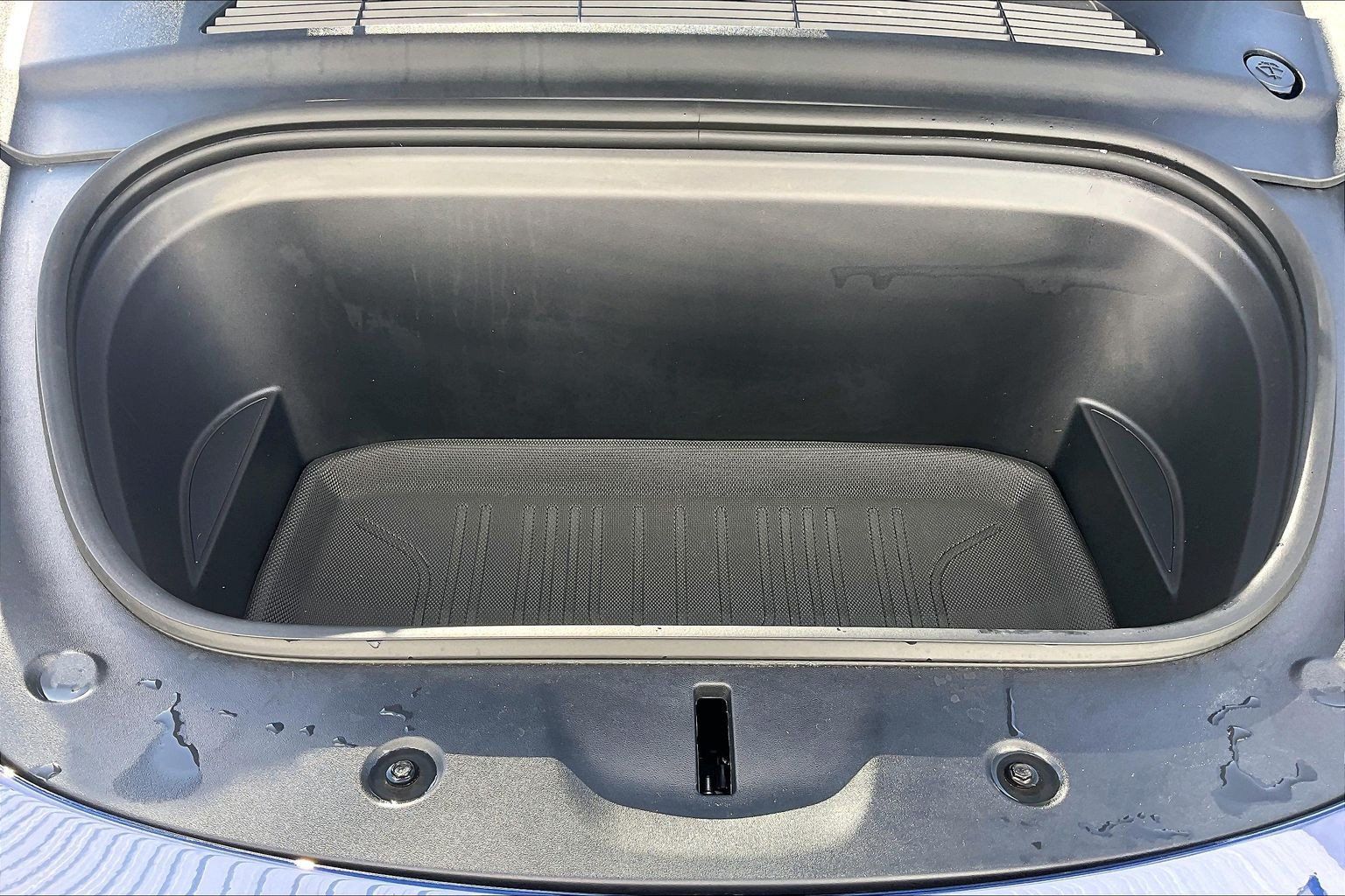Used 2024 Tesla Model Y Long Range AWD/4WD image 13