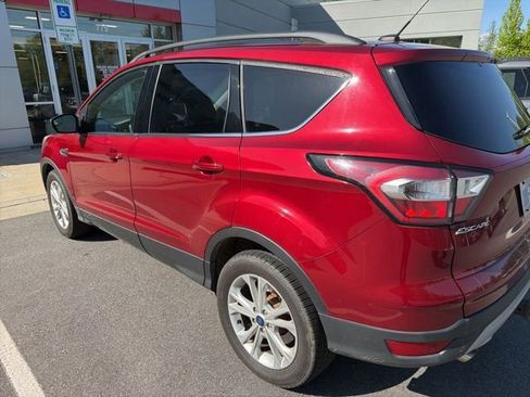 Used 2018 Ford Escape SE AWD/4WD image 11
