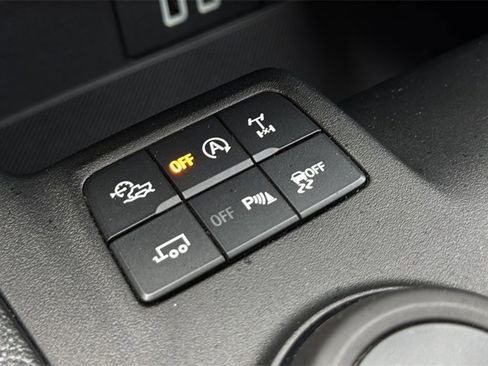 Used 2019 Ford Ranger XLT w/ Equipment Group 302A Luxury image 28