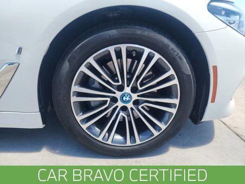 Used 2019 BMW 530e RWD image 14