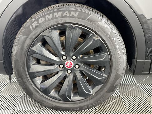 Used 2020 Jaguar E-PACE SE AWD/4WD image 36