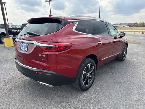 Used 2020 Buick Enclave Essence w/ Sport Touring Edition image 10