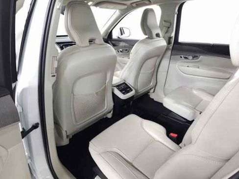 Certified 2023 Volvo XC90 B6 Ultimate w/ Protection Package Premier image 36