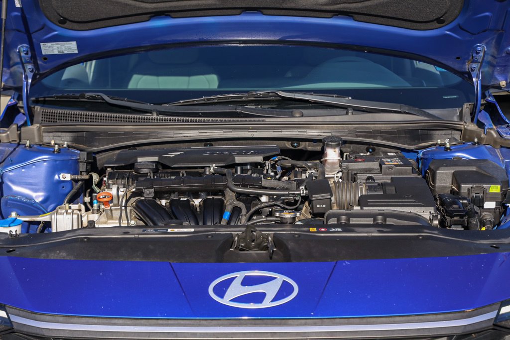 Used 2024 Hyundai Elantra SEL FWD image 32