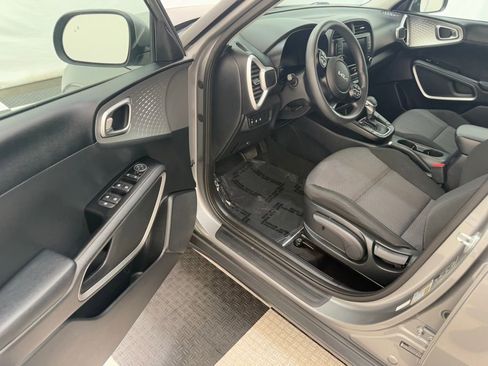 Used 2023 Kia Soul LX w/ Option Group 015 image 26