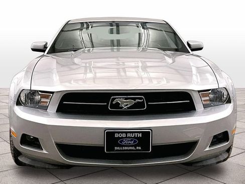 Used 2012 Ford Mustang Premium RWD image 3