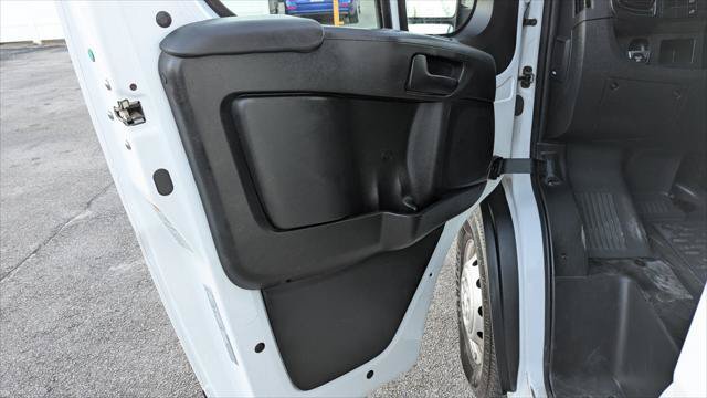 Used 2023 RAM ProMaster 2500 FWD image 13