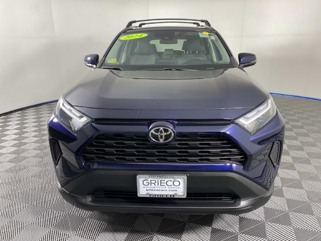 Used 2024 Toyota RAV4 XLE w/ Convenience Package AWD/4WD image 7