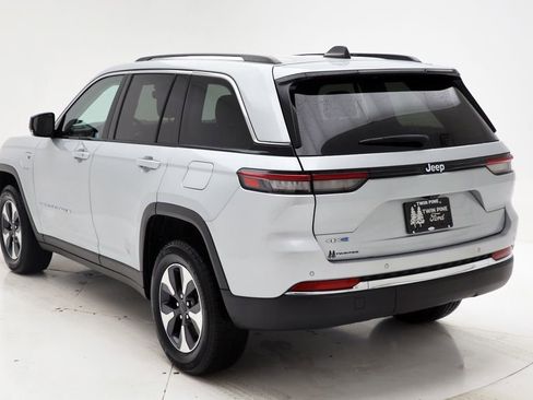 Used 2024 Jeep Grand Cherokee Limited 4xe AWD/4WD image 6