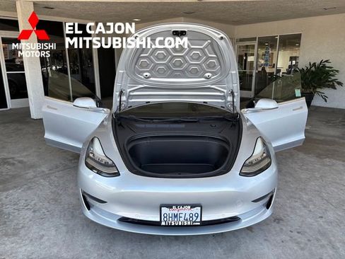 Used 2018 Tesla Model 3 Long Range RWD image 19