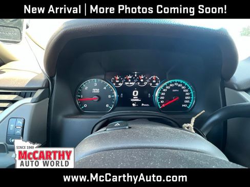 Used 2017 GMC Yukon Denali w/ Open Road Package AWD/4WD image 12