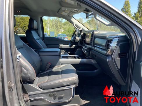 Used 2024 Ford F250 Lariat image 14
