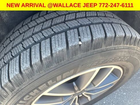 Used 2020 Jeep Grand Cherokee Limited w/ Trailer Tow Group IV AWD/4WD image 11