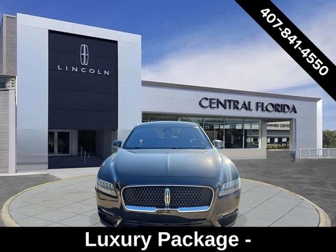 Used 2020 Lincoln Continental Reserve w/ Luxury Package image 2