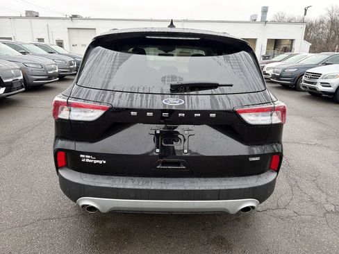 Used 2022 Ford Escape SEL w/ Technology Package image 4