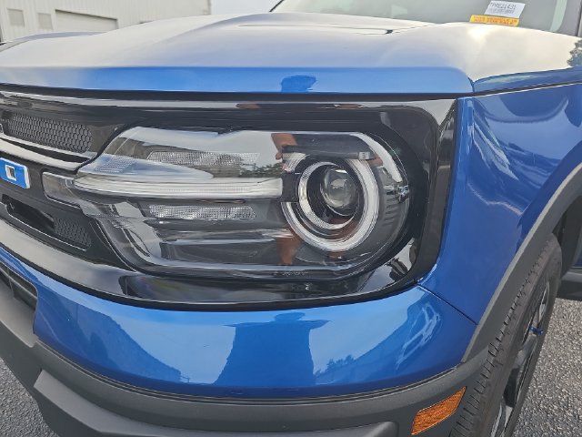 Used 2023 Ford Bronco Sport Outer Banks w/ Tech Package AWD/4WD image 32