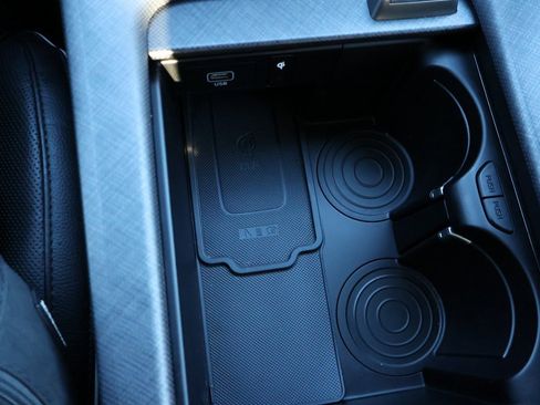 Used 2023 Hyundai Palisade Limited image 28