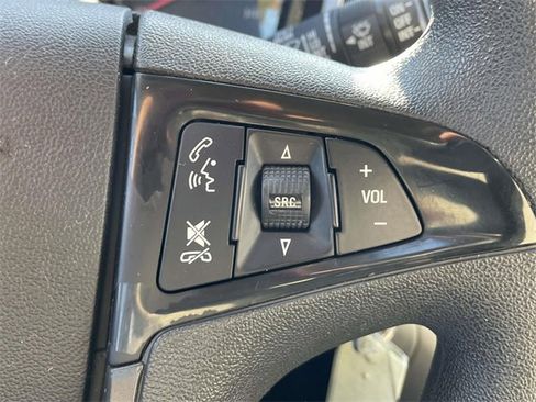 Used 2015 Chevrolet Equinox LS image 21