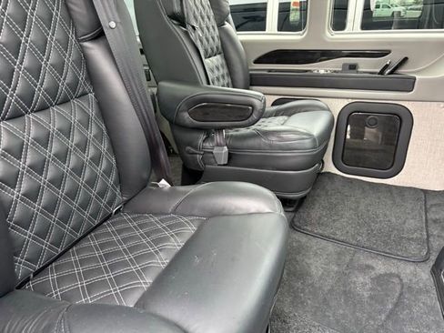 New 2026 Chevrolet Express 2500 Work Van w/ Driver Convenience Package image 17