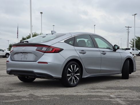 Used 2023 Honda Civic EX-L image 17