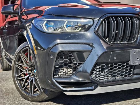 Used 2022 BMW X6 M w/ Competition Package image 10