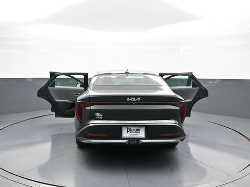 Certified 2025 Kia K4 LX image 46