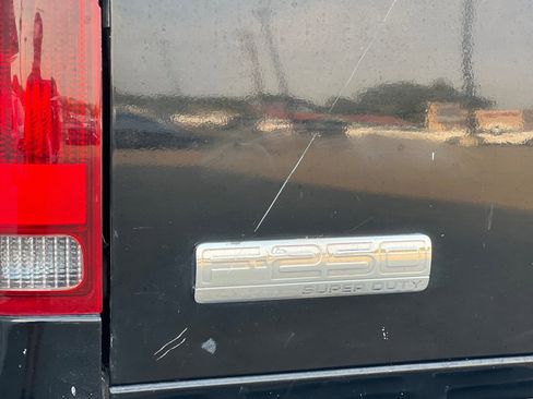 Used 2007 Ford F250 image 25