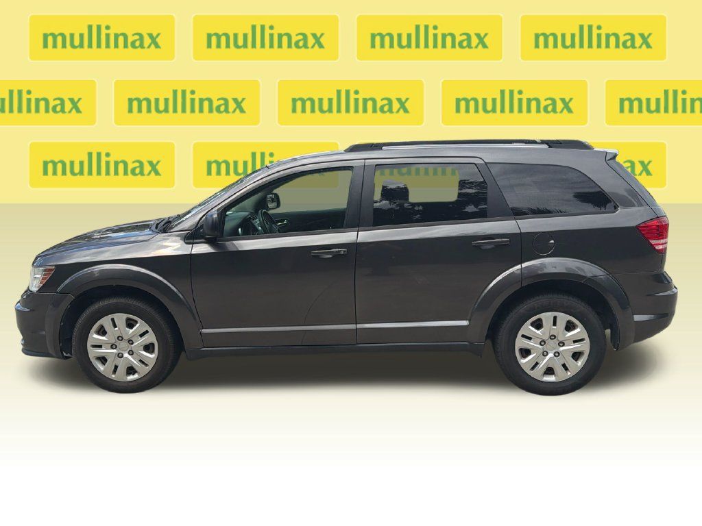 Used 2017 Dodge Journey SE w/ Flexible Seating Group FWD image 11