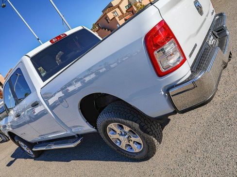 Used 2023 RAM 2500 Big Horn w/ Level 1 Equipment Group image 10