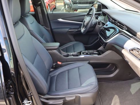 Certified 2023 Chevrolet Bolt EUV Premier image 36