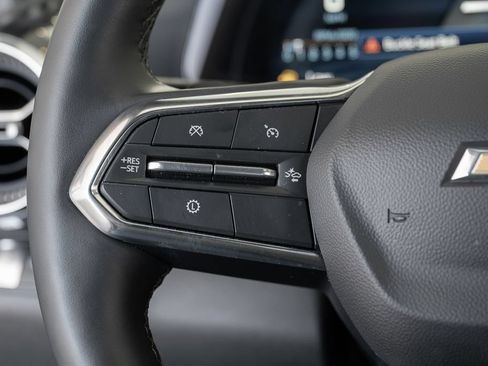 Used 2026 Chevrolet Equinox LT FWD image 22