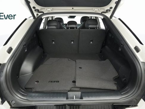 Used 2024 Kia EV6 Wind image 23