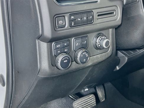 Used 2022 Chevrolet Tahoe LT AWD/4WD image 10