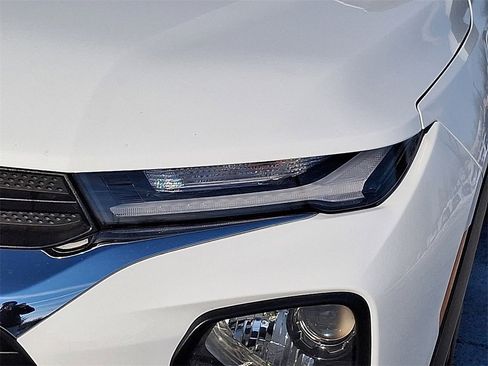 Used 2023 Chevrolet TrailBlazer LT image 11