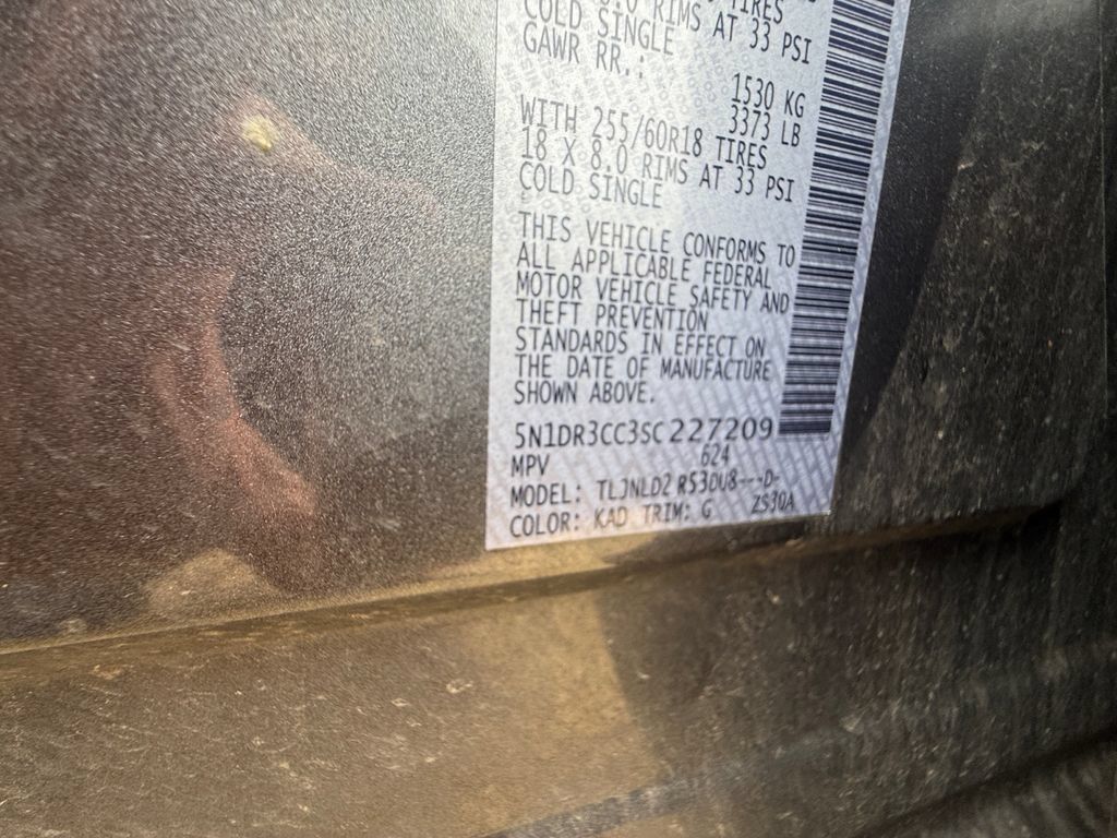 Used 2025 Nissan Pathfinder SL AWD/4WD image 44