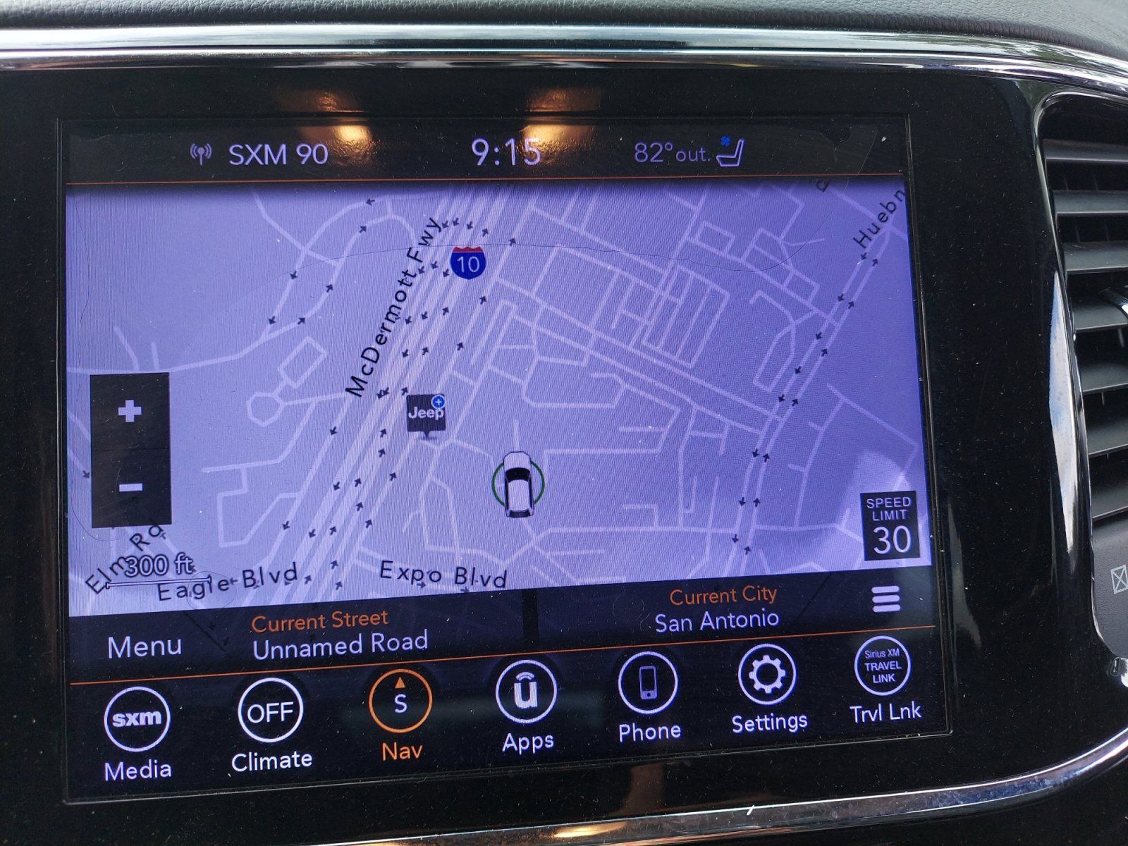 Used 2020 Jeep Grand Cherokee Summit AWD/4WD image 14
