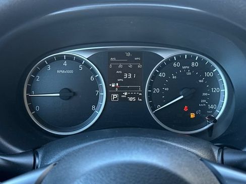 Certified 2025 Nissan Kicks Play S FWD image 30