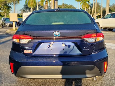 Used 2025 Toyota Corolla LE image 6