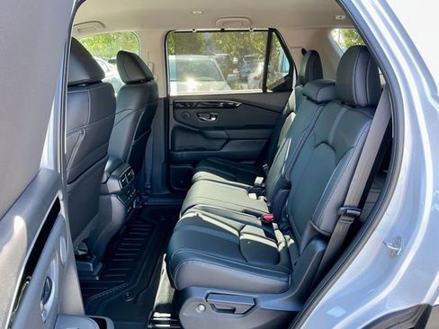 New 2026 Honda Pilot EX-L image 9