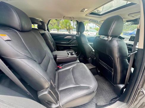 Used 2019 MAZDA CX-9 Touring w/ Touring Premium Package FWD image 17