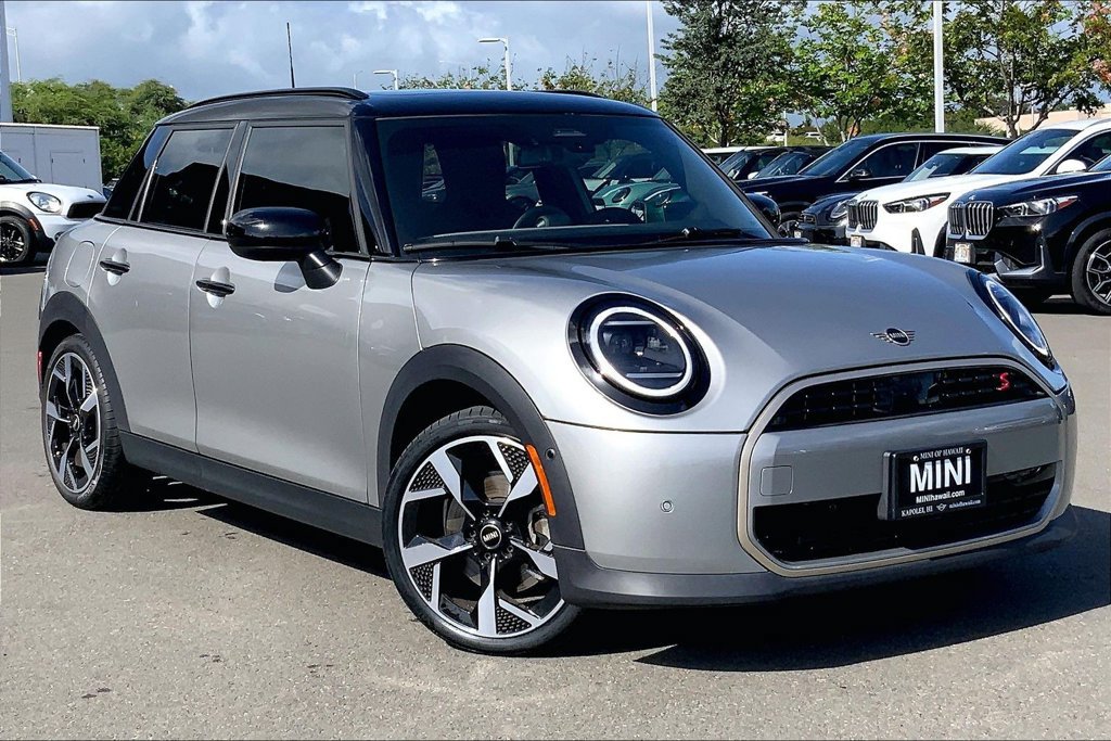 Certified 2025 MINI Cooper S FWD image 34